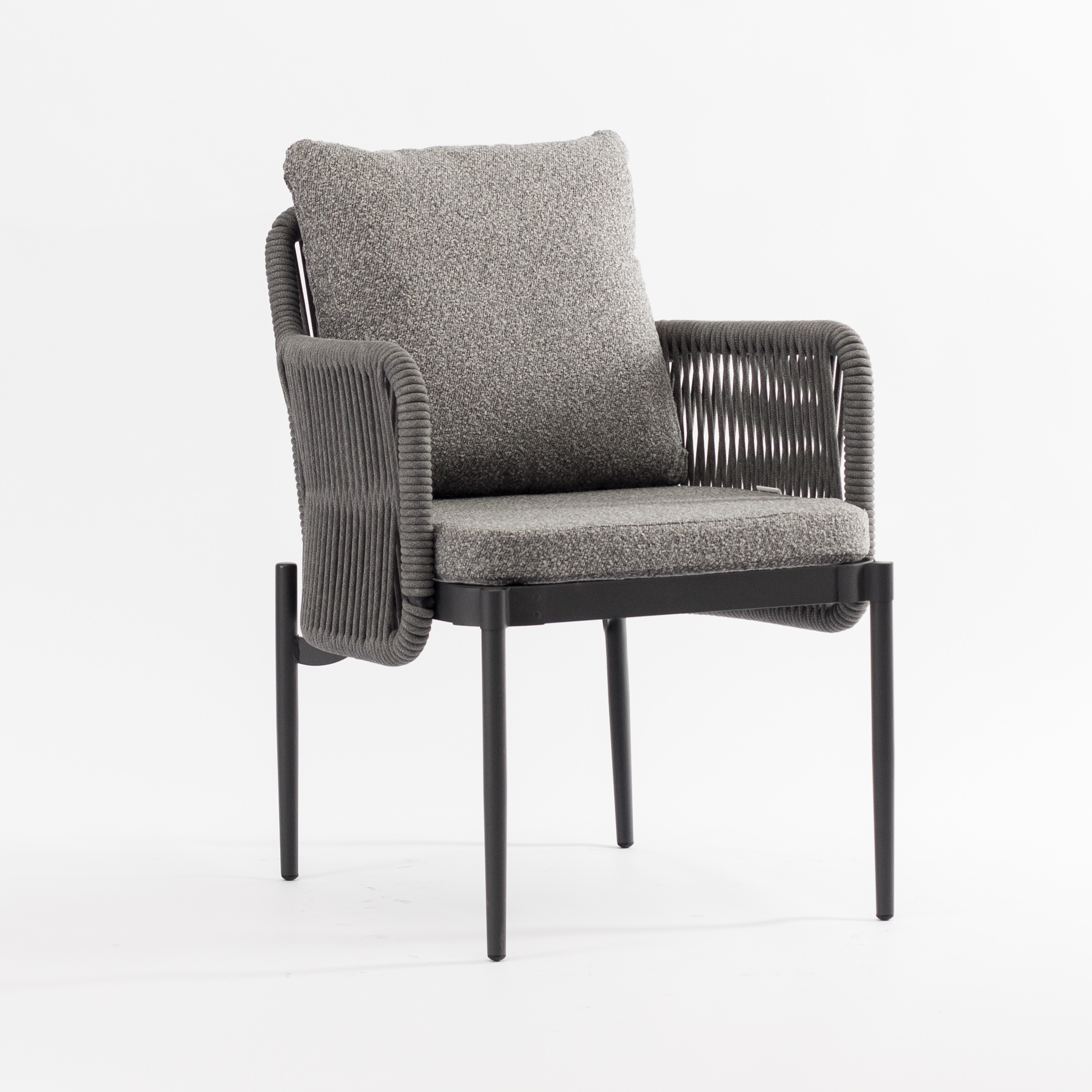 Стул Сен-Барт плетеный серый 2 подушки ткань букле серая ножки серый металл