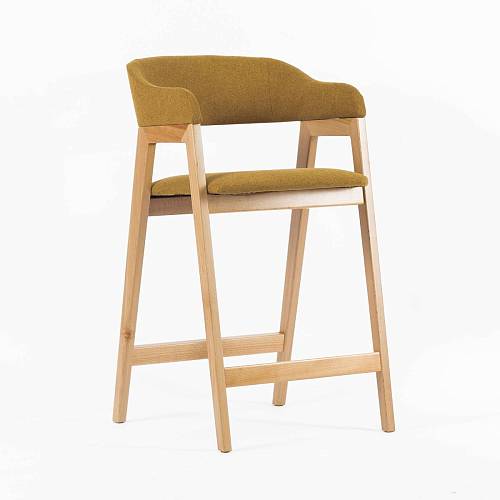 картинка Стул Челси полубарный желтая ткань массив бука (натуральный) высота подлокотников 83,5 см от производителя дизайнерской мебели Deephouse