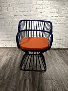 Outlet! Кресло плетеное синее с оранжевой подушкой (образец) - 8