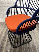 Кресло плетеное синее с оранжевой подушкой (образец) - 6
