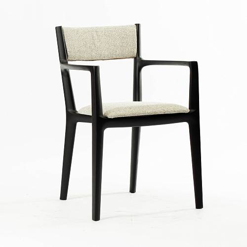 картинка Стул Виннер светло-бежевая ткань массив березы тон черный глянец (эмаль) от производителя дизайнерской мебели Deephouse