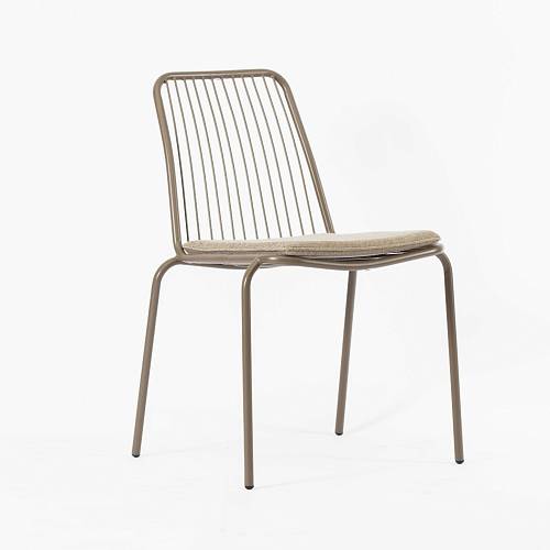 картинка Стул Кальви металлический тон бежевый подушка бежевая от производителя дизайнерской мебели Deephouse