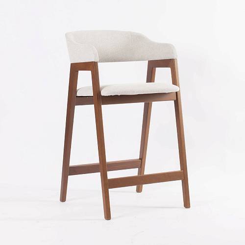 картинка Стул Челси полубарный пепельная ткань массив бука (орех) высота подлокотников 83,5 см от производителя дизайнерской мебели Deephouse