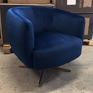 Кресло Бонвиль темно-синий бархат вращающееся ножки латунь - 3