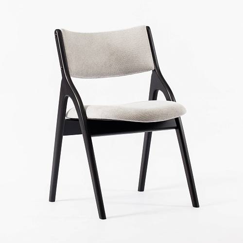 картинка Стул Кардифф пепельная ткань массив бука (черный) от производителя дизайнерской мебели Deephouse