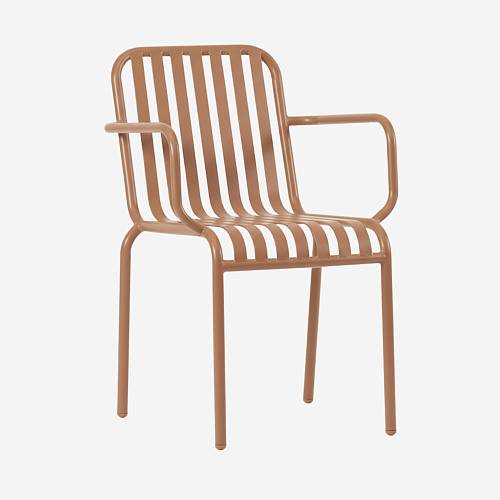 картинка Стул Кальяри с подлокотниками металлический тон коралловый подушка коралловая от производителя дизайнерской мебели Deephouse