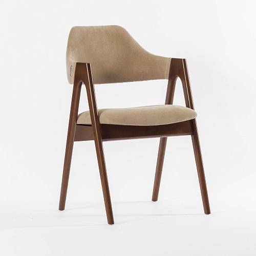 картинка Стул Белфаст бежевая ткань массив бука тон орех (лак/матовый) от производителя дизайнерской мебели Deephouse