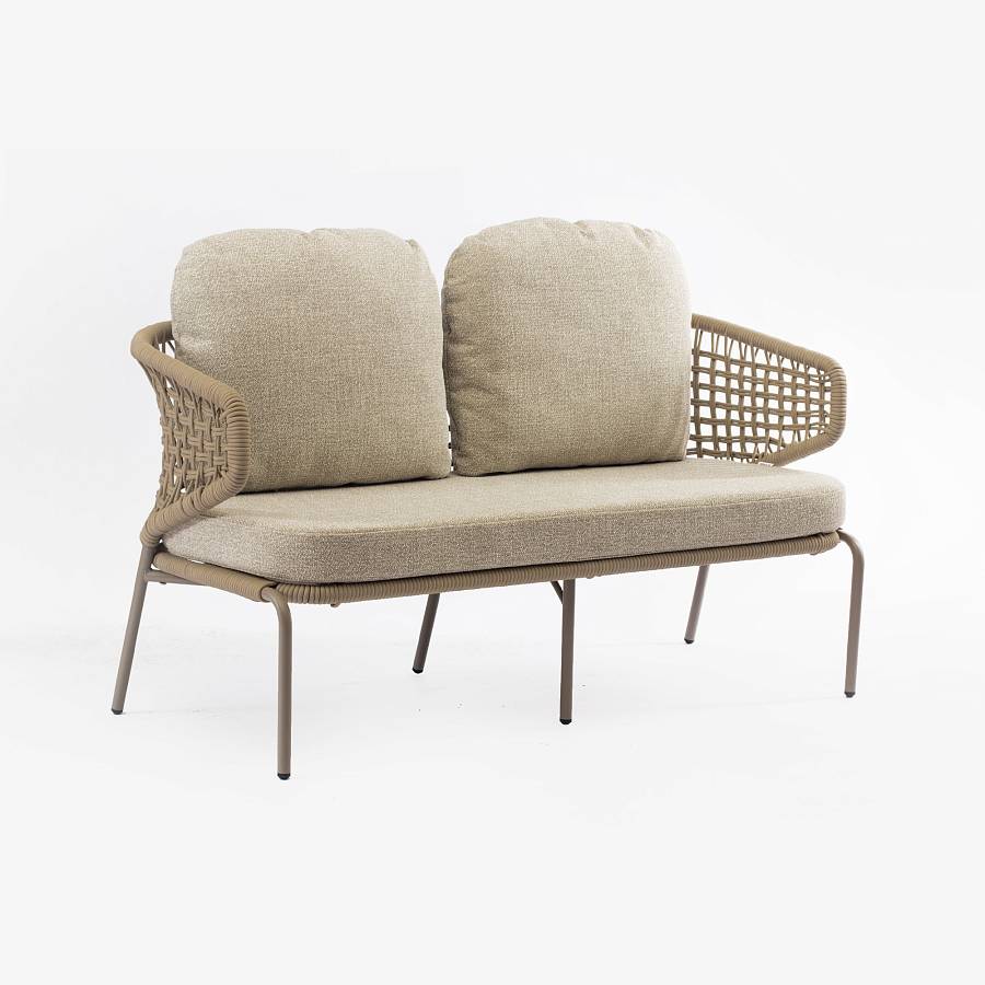 картинка Диван Виареджо плетеный бежевый ткань букле 3 подушки бежевые ножки бежевый металл от производителя дизайнерской мебели Deephouse