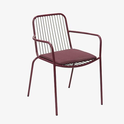 картинка Стул Кальви с подлокотниками металлический тон бордовый подушка бордовая от производителя дизайнерской мебели Deephouse