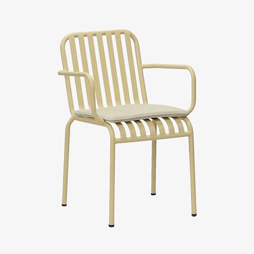 картинка Стул Кальяри с подлокотниками металлический тон желтый подушка желтая от производителя дизайнерской мебели Deephouse