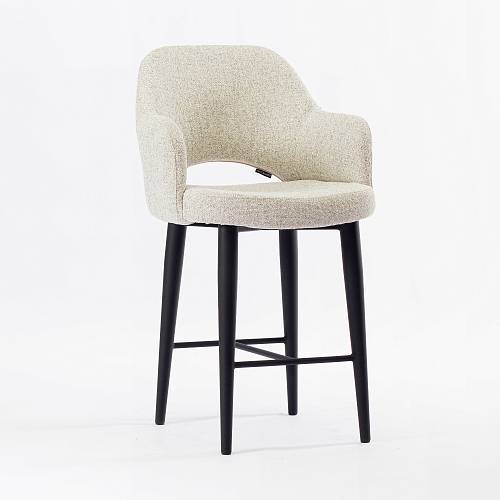 картинка Стул Мартин полубарный светло-бежевая ткань ножки черные от производителя дизайнерской мебели Deephouse